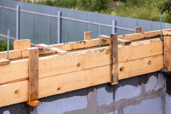 Poured Wall Construction in Midland