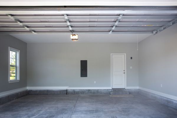 Garage Concrete Construction in Midland